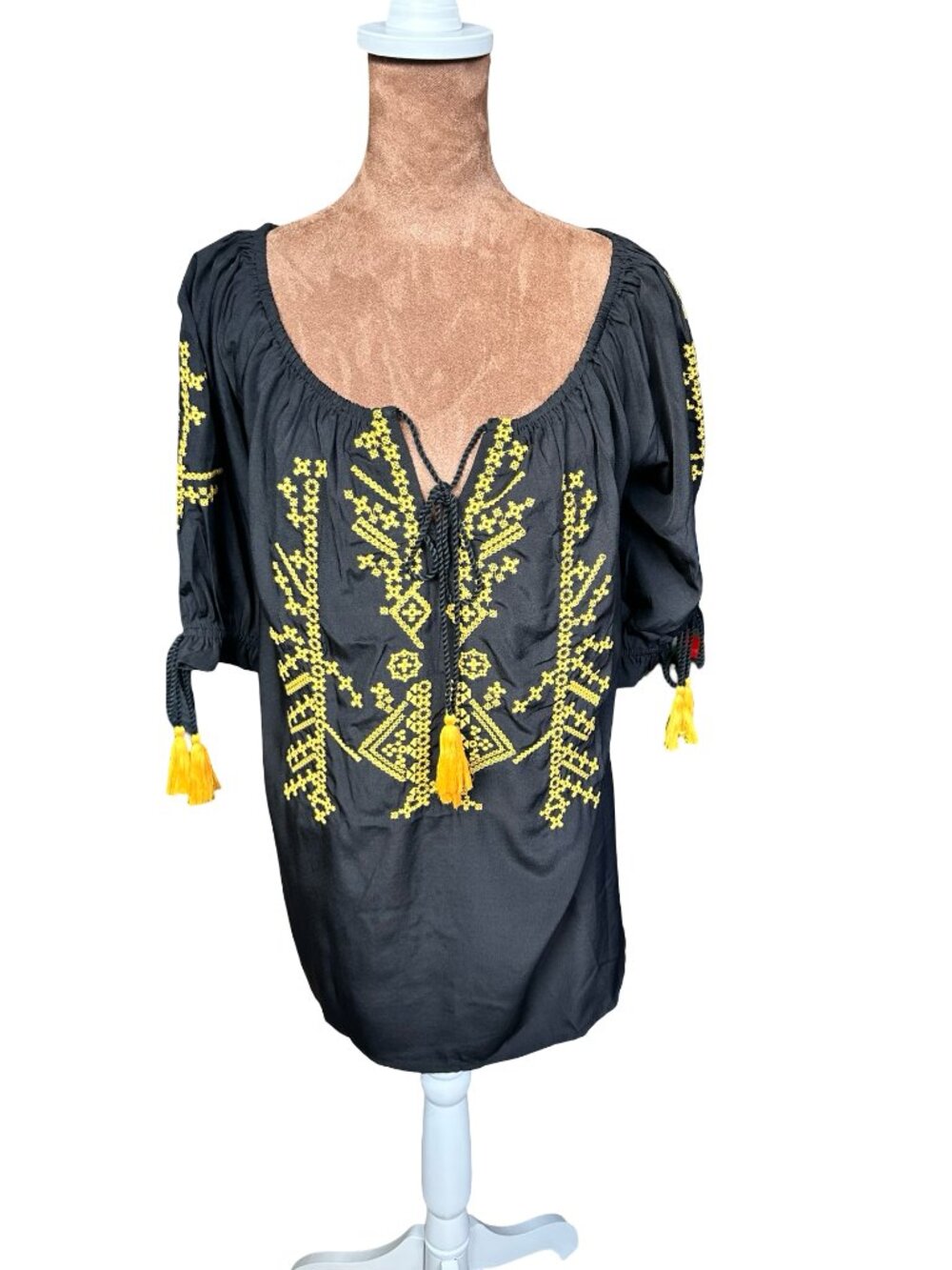 BooHoo Black Yellow Embroidered Peasant Top Women's US 14 NWOT Boho